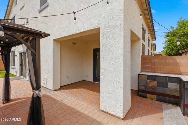 12175 W CHASE Lane, Avondale, AZ 85323