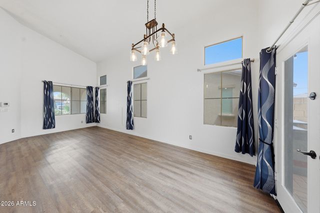 12175 W CHASE Lane, Avondale, AZ 85323