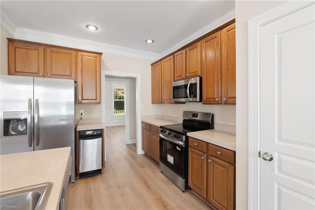 281 Old Towne Drive, Advance, NC 27006