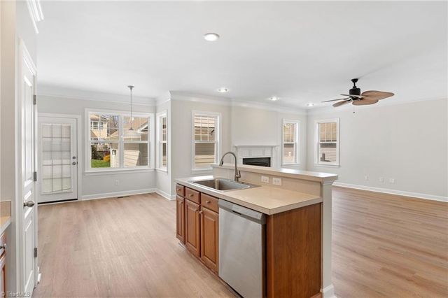 281 Old Towne Drive, Advance, NC 27006