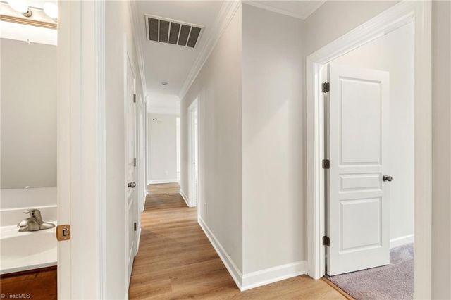 281 Old Towne Drive, Advance, NC 27006