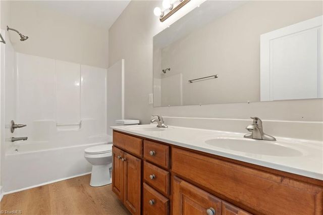 281 Old Towne Drive, Advance, NC 27006