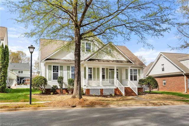 281 Old Towne Drive, Advance, NC 27006