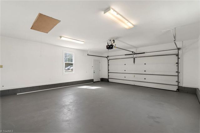 281 Old Towne Drive, Advance, NC 27006