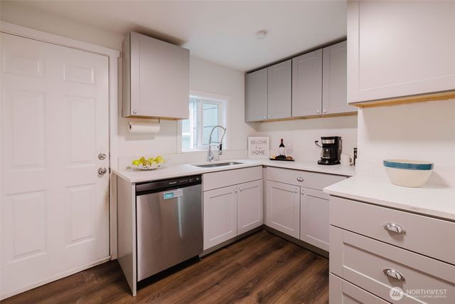 2805 NE Bowen Street, Bremerton, WA 98310