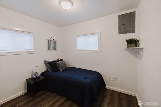 2805 NE Bowen Street, Bremerton, WA 98310