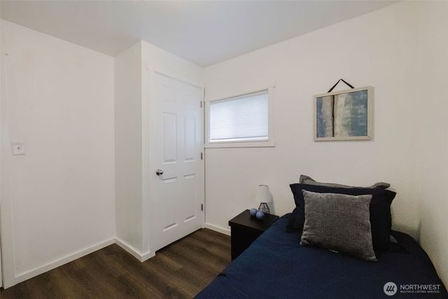 2805 NE Bowen Street, Bremerton, WA 98310