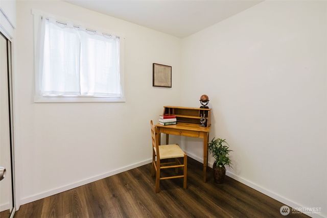 2805 NE Bowen Street, Bremerton, WA 98310