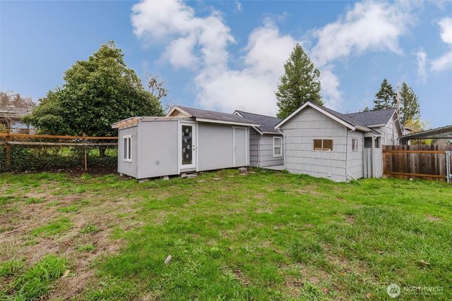 2805 NE Bowen Street, Bremerton, WA 98310