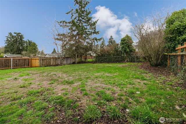 2805 NE Bowen Street, Bremerton, WA 98310