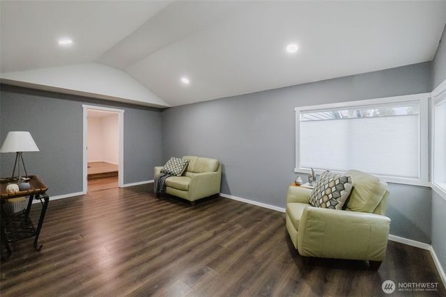 2805 NE Bowen Street, Bremerton, WA 98310