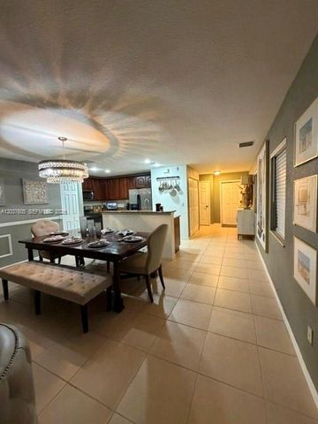8968 Lancaster St, Tamarac, FL 33321