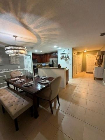 8968 Lancaster St, Tamarac, FL 33321