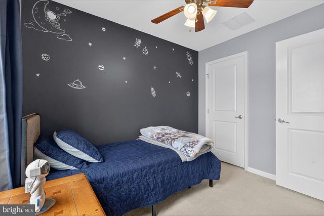 37 S CENTER ST, Hanover, PA 17331