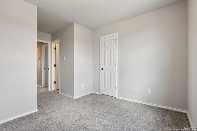 8619 Valentina Way, San Antonio, TX 78245