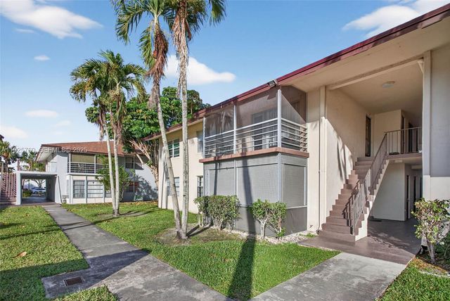 370 E Laurel Dr 6E, Margate, FL 33063