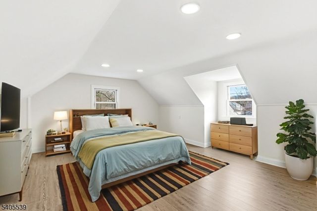 703 Elm St, Roselle Boro, NJ 07203