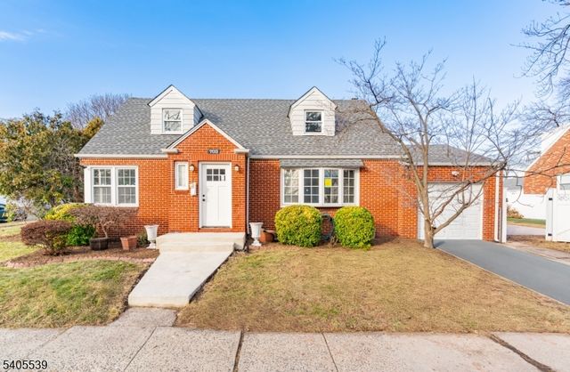 703 Elm St, Roselle Boro, NJ 07203