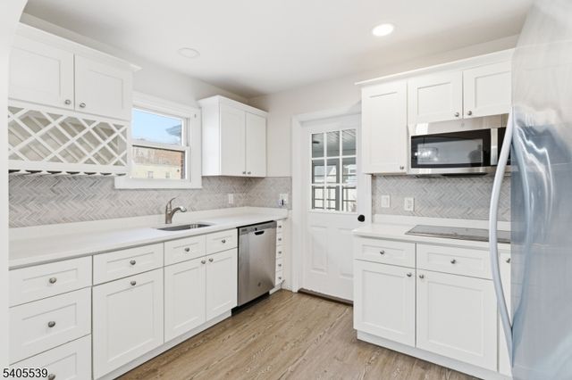 703 Elm St, Roselle Boro, NJ 07203