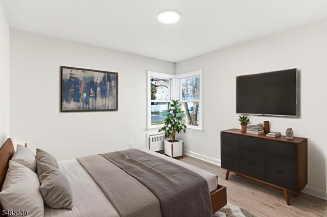 703 Elm St, Roselle Boro, NJ 07203