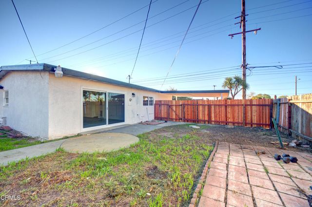 1931 Ukiah Street, Oxnard, CA 93035