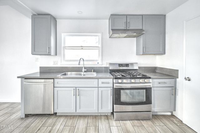 1931 Ukiah Street, Oxnard, CA 93035