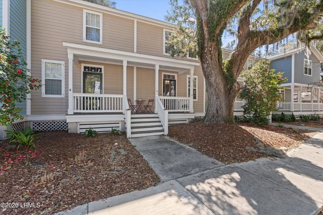 1105 13th St Apt D, Port Royal, SC 29935