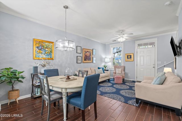 1105 13th St Apt D, Port Royal, SC 29935