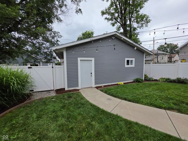 2946 Broadway Street, Indianapolis, IN 46205