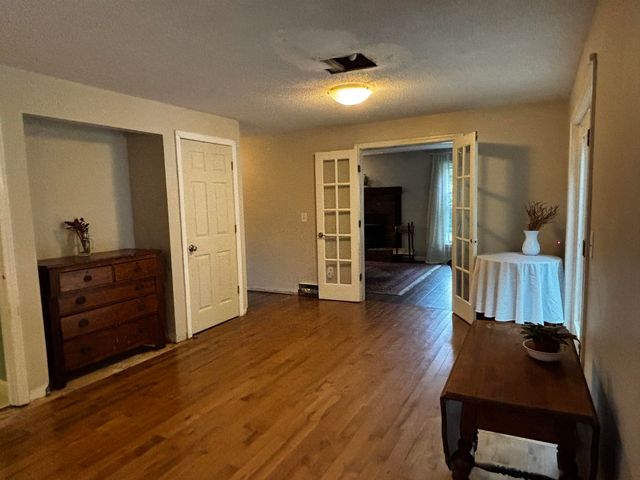18 Roberts Road, Rochester, NH 03867
