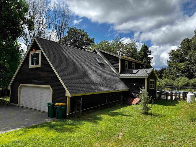 18 Roberts Road, Rochester, NH 03867