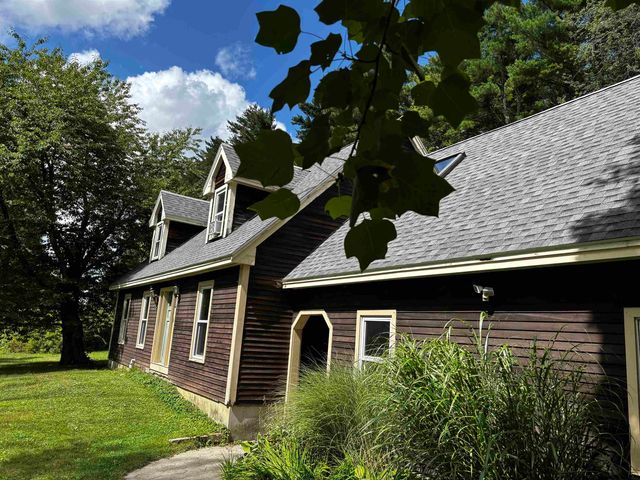 18 Roberts Road, Rochester, NH 03867