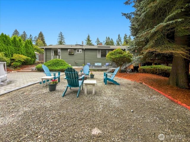 19607 136th Place SE, Renton, WA 98058