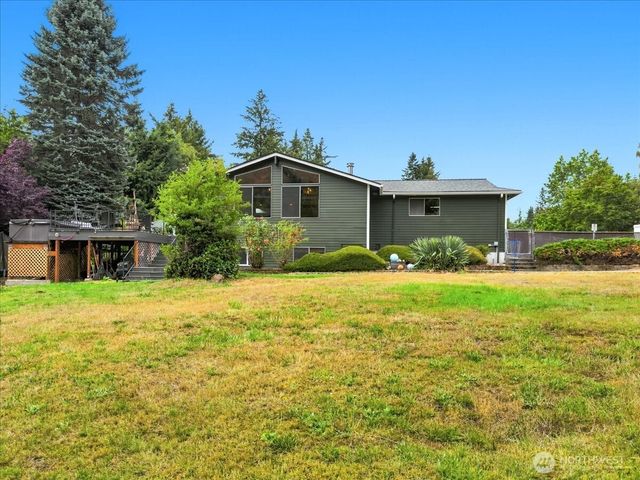 19607 136th Place SE, Renton, WA 98058