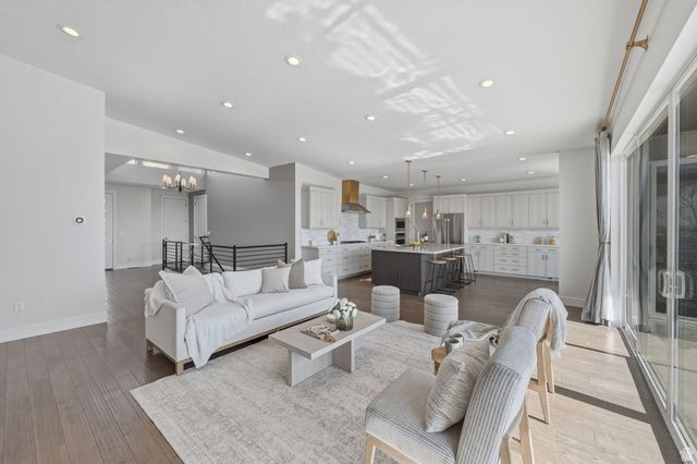 68 E COLUMBUS CT, Salt Lake City, UT 84103