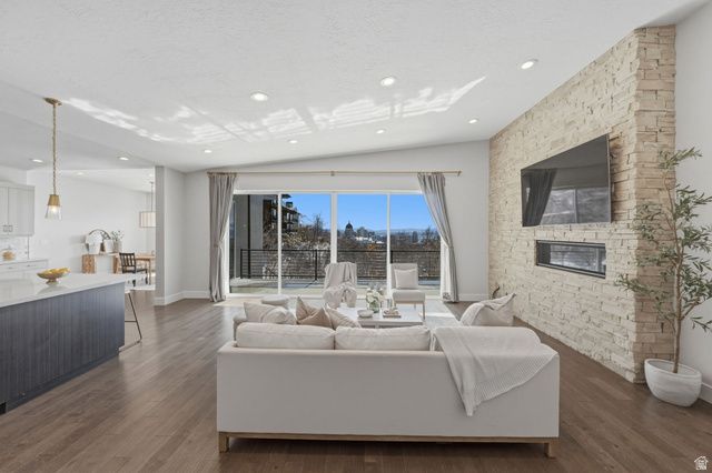 68 E COLUMBUS CT, Salt Lake City, UT 84103