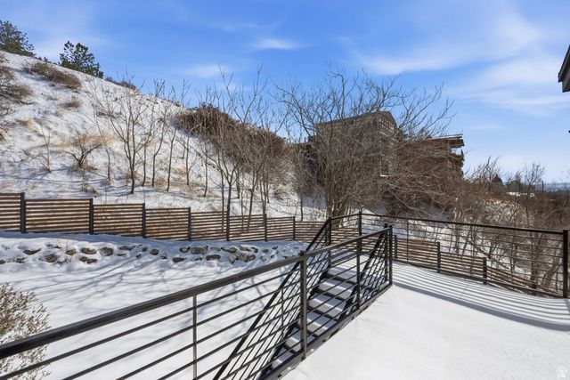 68 E COLUMBUS CT, Salt Lake City, UT 84103