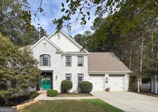 2150 Whittingham Court, Roswell, GA 30075
