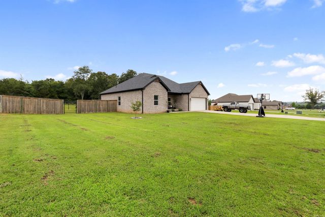 16 Otto Landing Dr, Greenbrier, AR 72058