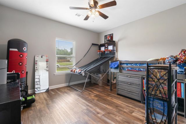16 Otto Landing Dr, Greenbrier, AR 72058