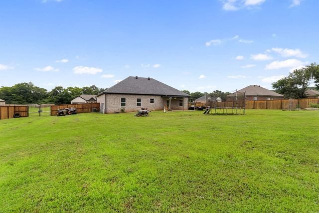 16 Otto Landing Dr, Greenbrier, AR 72058