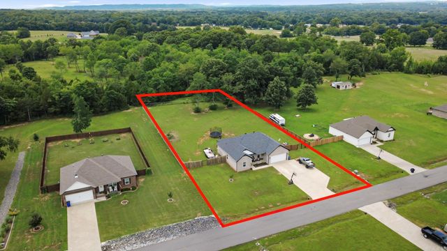 16 Otto Landing Dr, Greenbrier, AR 72058