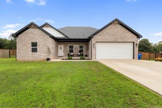 16 Otto Landing Dr, Greenbrier, AR 72058