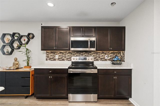 3075 FIELDWOOD CIRCLE, St Cloud, FL 34772