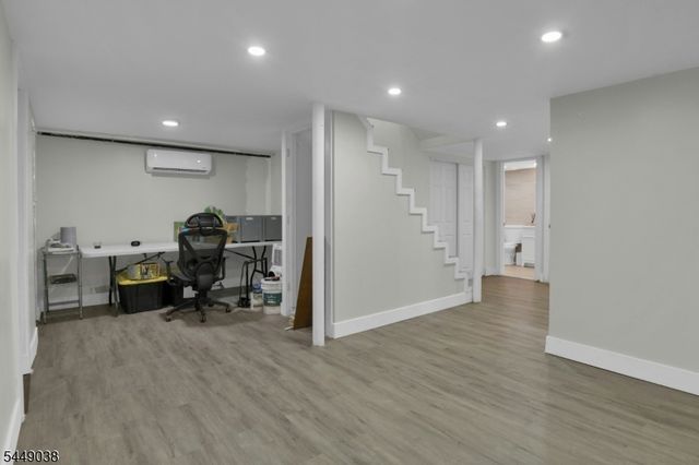 915 Essex Ave, Linden City, NJ 07036