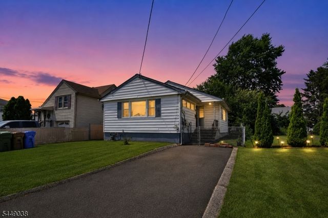 915 Essex Ave, Linden City, NJ 07036
