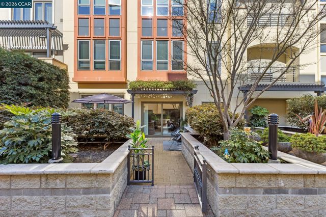 438 W Grand Ave 432, Oakland, CA 94612