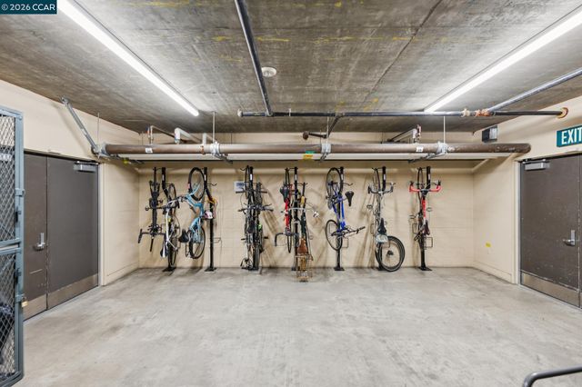 438 W Grand Ave 432, Oakland, CA 94612