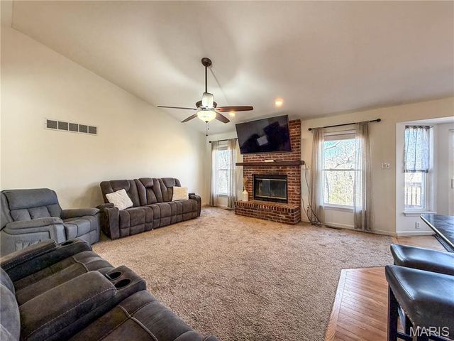 3 Grant Court, Hillsboro, MO 63050