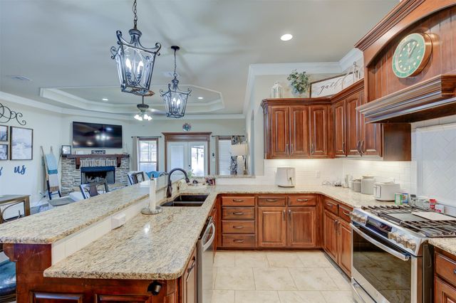 234 Arrowhead Drive, Bossier City, LA 71111